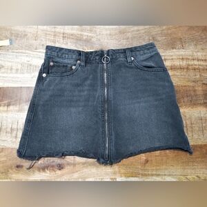 4/$20! Free People We the Free Faded Black Zip It Up Denim Skirt